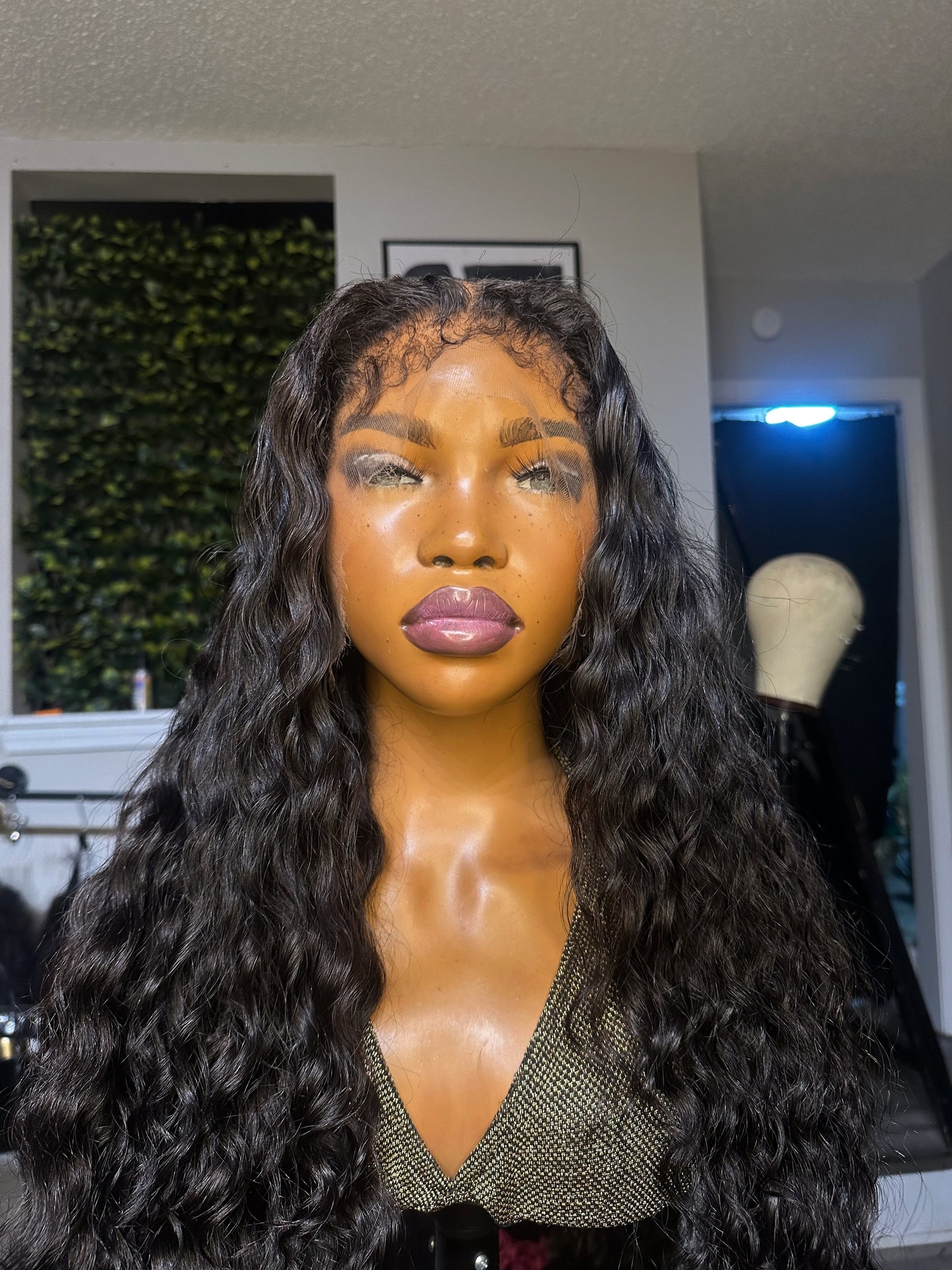 Aaliyah (Custom Ventilated Wig)